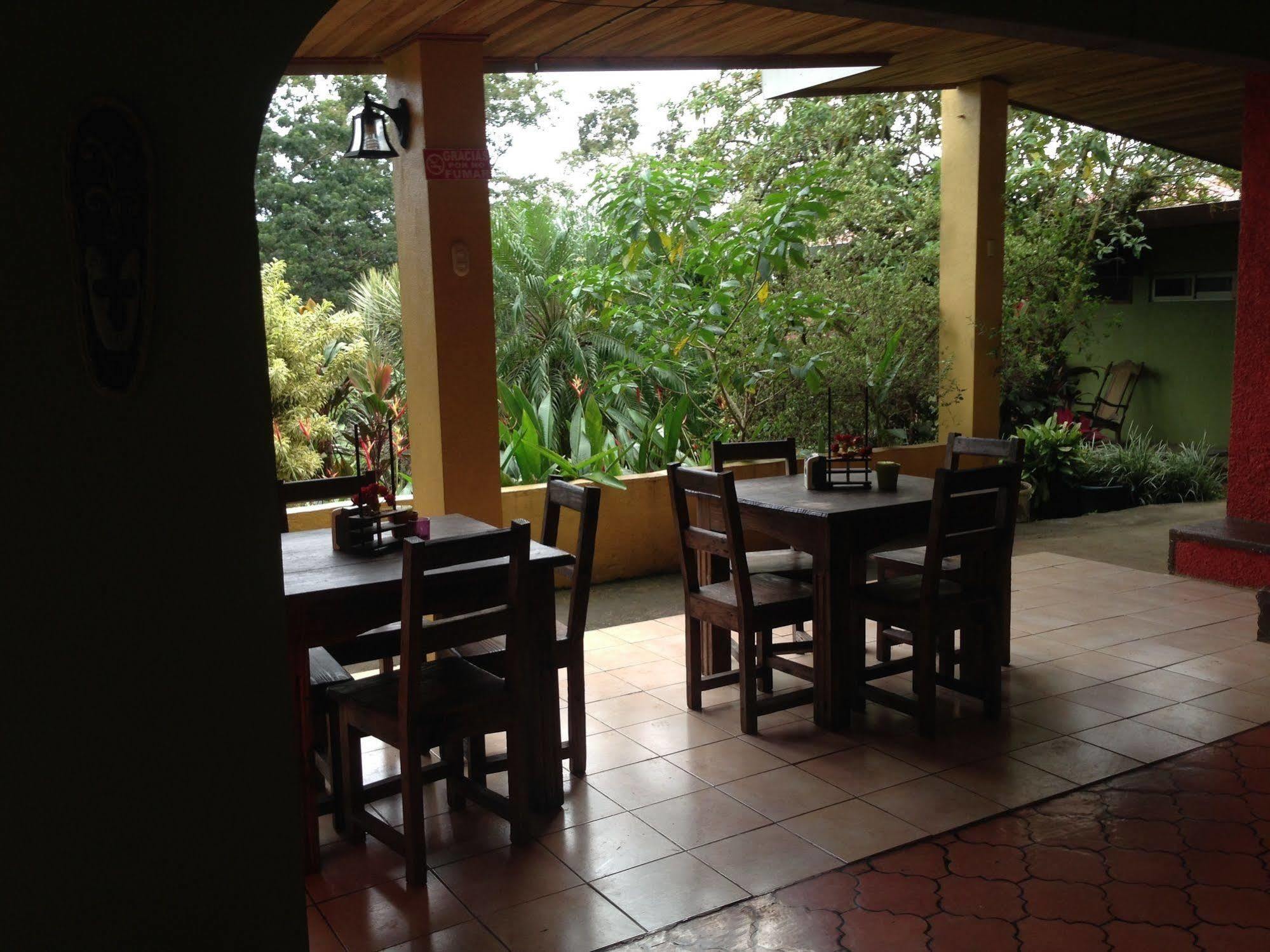 Aparthotel Villa Pacande & Rooms Pilas Exterior photo